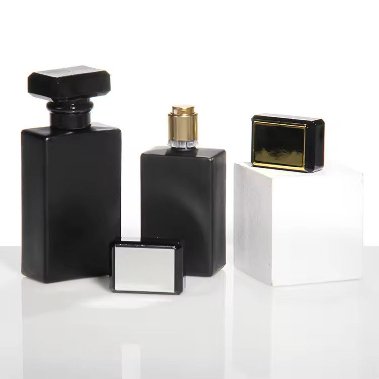 Fabricação personalizada de luxo Botelha de perfume Mulher 30ml 50ml 100ml Vidro Vazio Botelha de perfume de spray recarregável