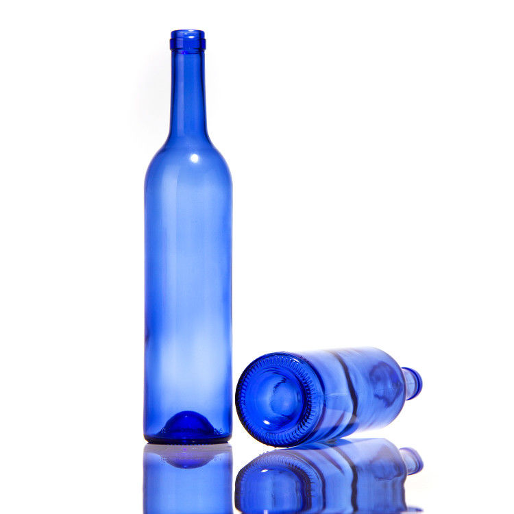 Bottle de vidro de vinho vermelho com tampa