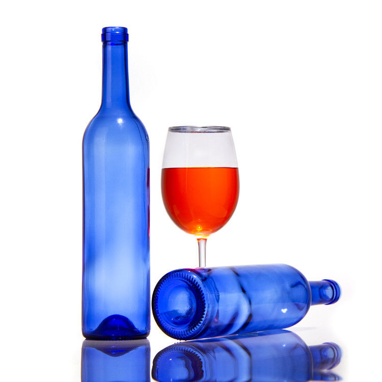 Bottle de vidro de vinho vermelho com tampa