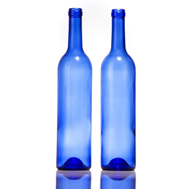 Bottle de vidro de vinho vermelho com tampa